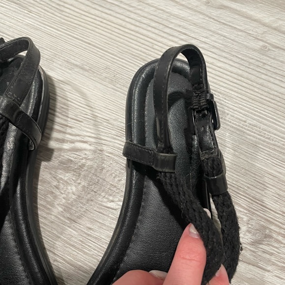 Black Knot MK sandals - Picture 10 of 10